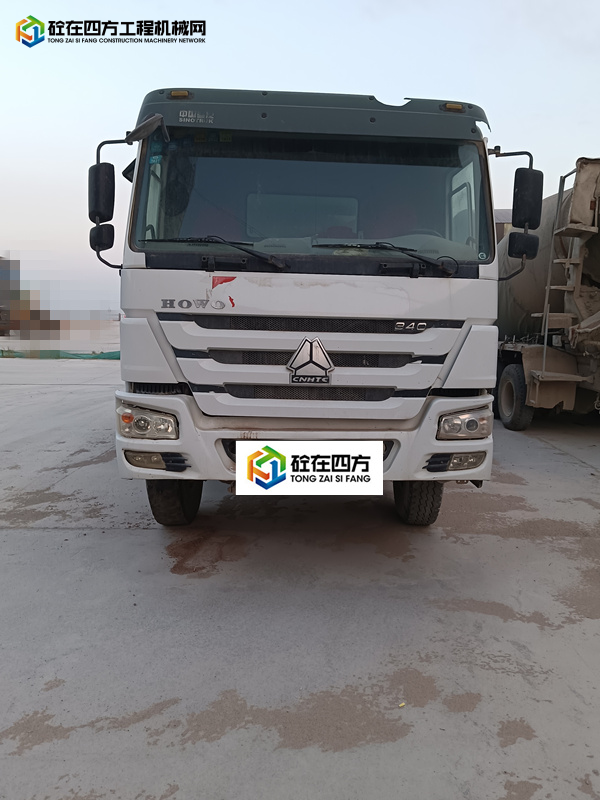 https://images.tongzsf.com/tong/truck_machine/20231013/16528be853a90e.jpg