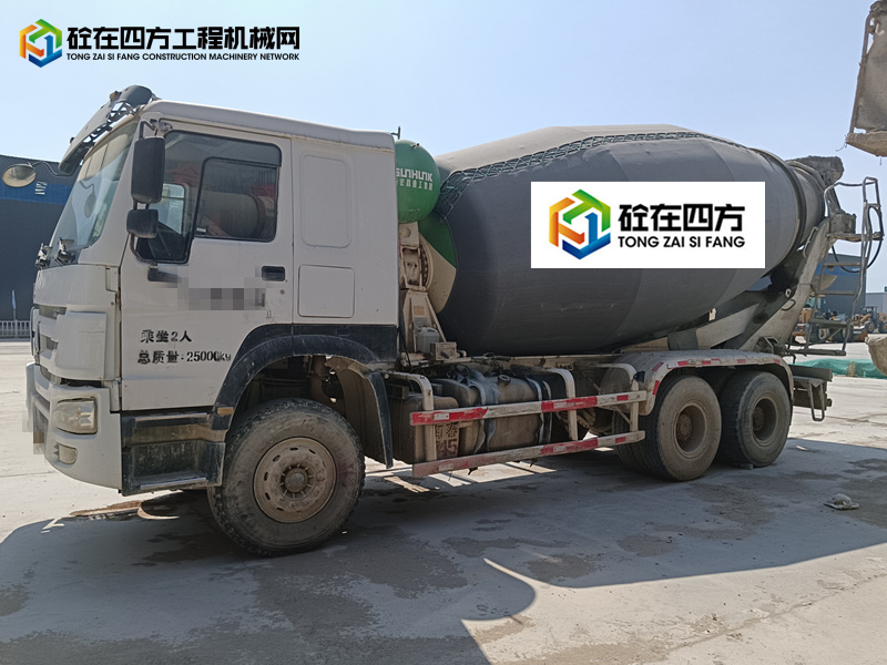 https://images.tongzsf.com/tong/truck_machine/20231013/16528be9d9c622.jpg