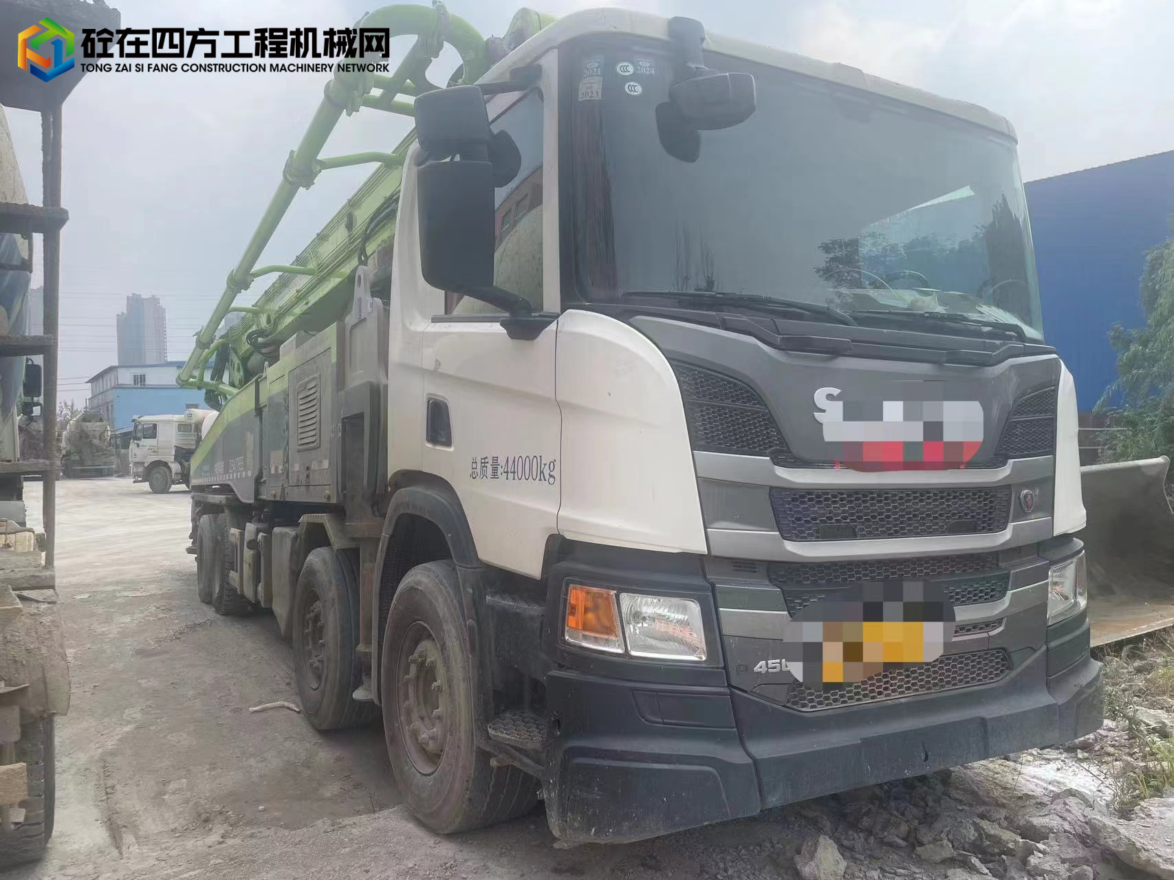 https://images.tongzsf.com/tong/truck_machine/20231013/16528d6e190375.jpg