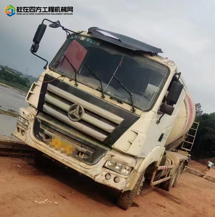 https://images.tongzsf.com/tong/truck_machine/20231016/1652cb5a92920c.jpg