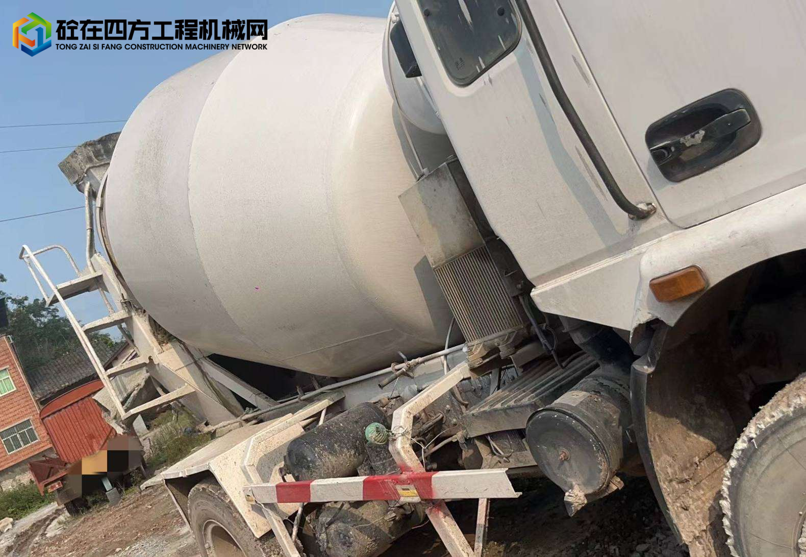 https://images.tongzsf.com/tong/truck_machine/20231017/1652df46b85324.jpg