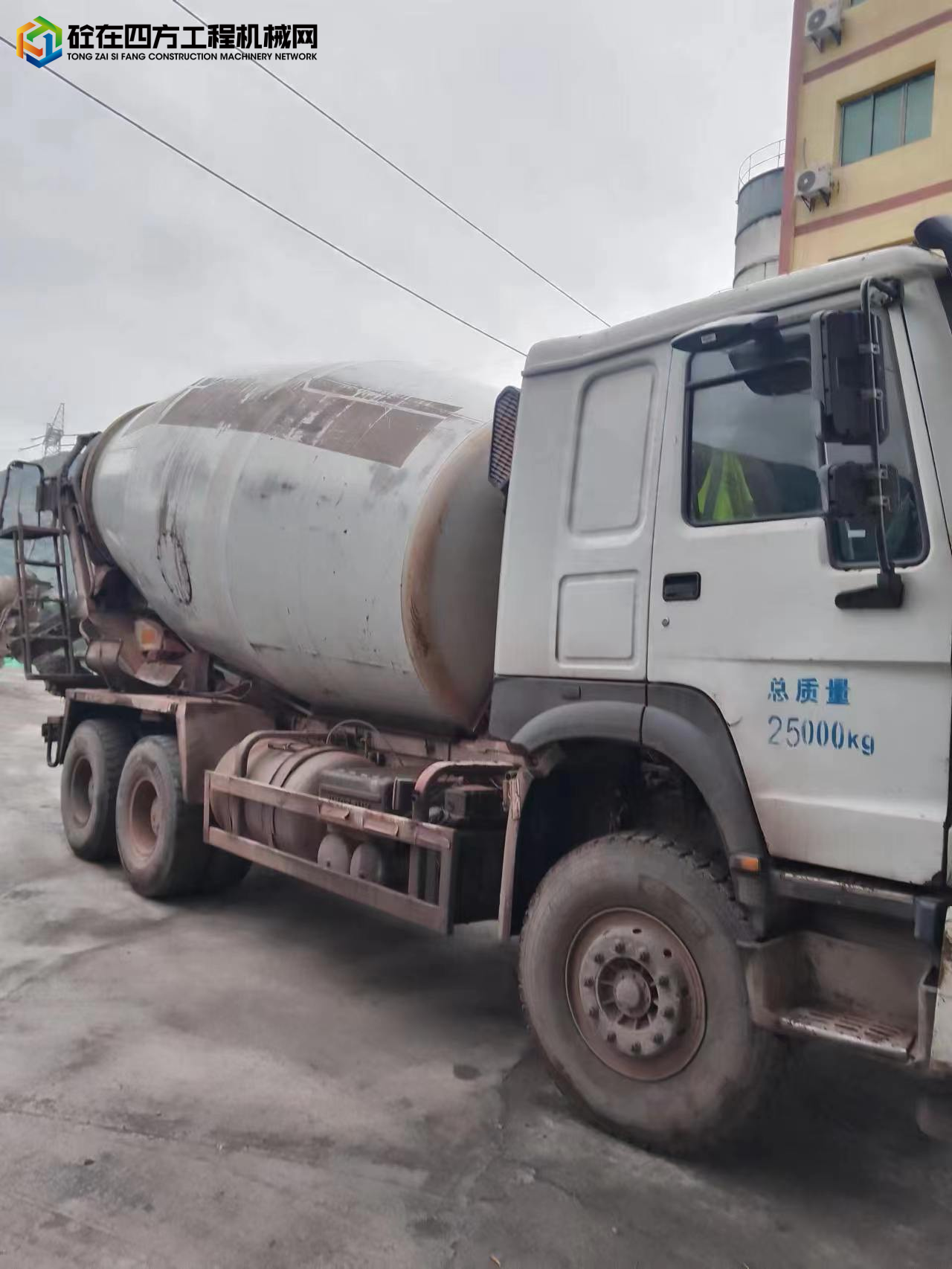 https://images.tongzsf.com/tong/truck_machine/20231027/1653b7f6080dc0.jpg
