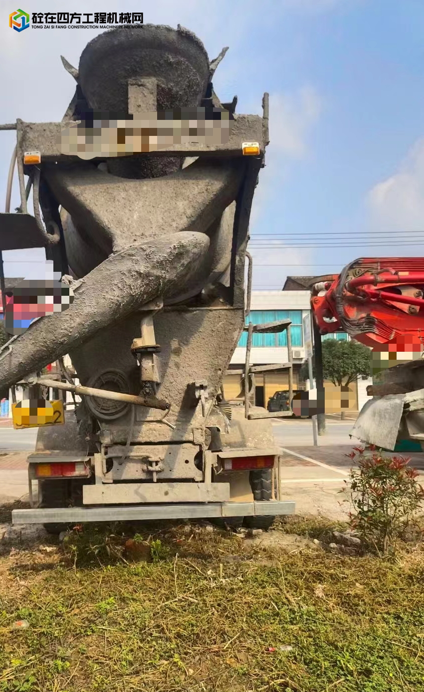https://images.tongzsf.com/tong/truck_machine/20231030/1653efcf2ad1b8.jpg