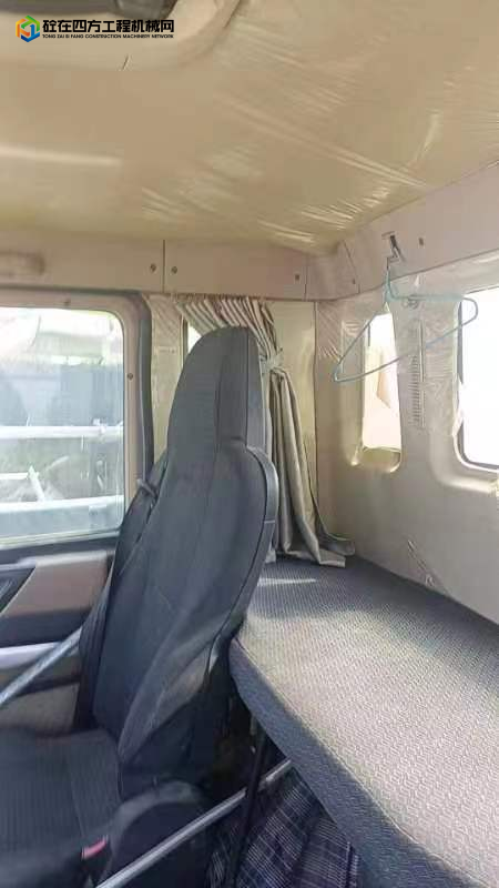 https://images.tongzsf.com/tong/truck_machine/20231102/165433b0c1c3f4.jpg