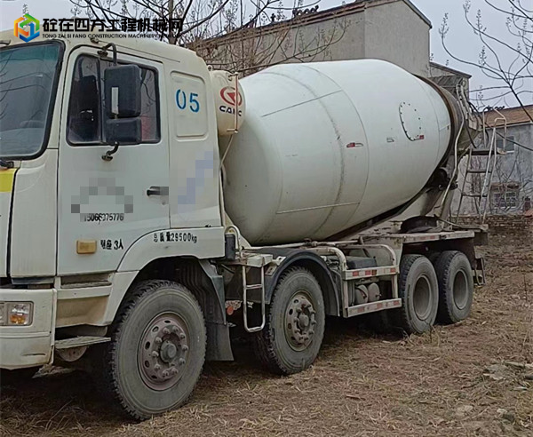 https://images.tongzsf.com/tong/truck_machine/20231116/16555ae4dc09e2.jpg