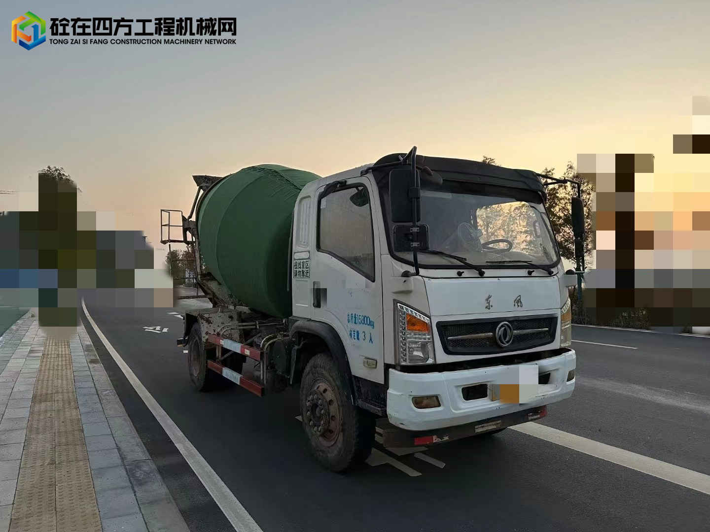 https://images.tongzsf.com/tong/truck_machine/20231120/1655ac307341ad.jpg