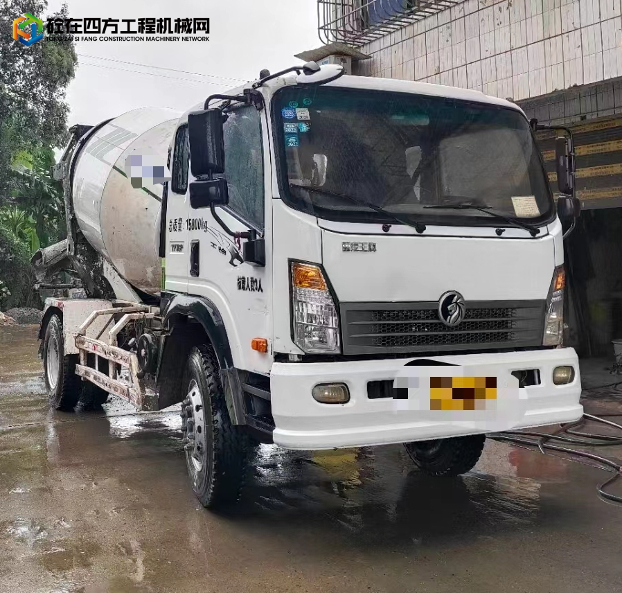 https://images.tongzsf.com/tong/truck_machine/20231120/1655ac43c64193.jpg