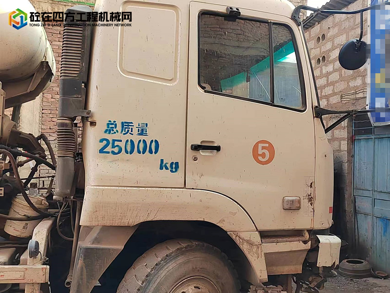 https://images.tongzsf.com/tong/truck_machine/20231123/1655ee39267245.jpg