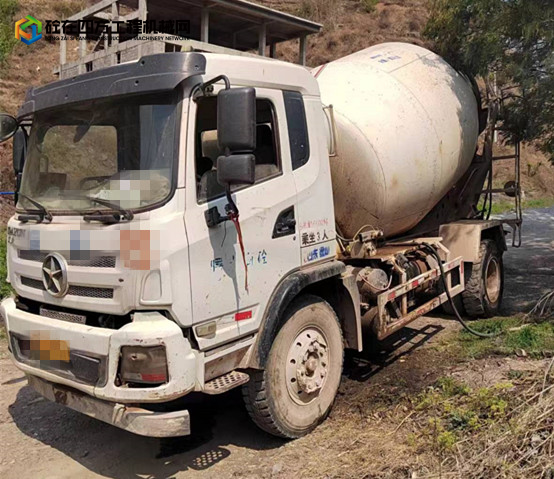 https://images.tongzsf.com/tong/truck_machine/20231124/1655ff58e9ba6b.jpg
