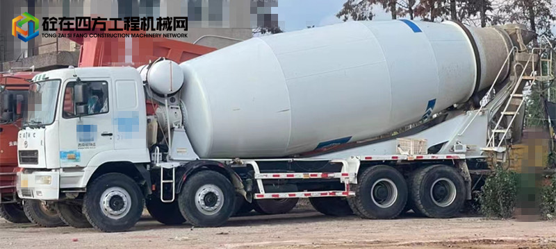 https://images.tongzsf.com/tong/truck_machine/20231127/165645cfb99cc0.jpg