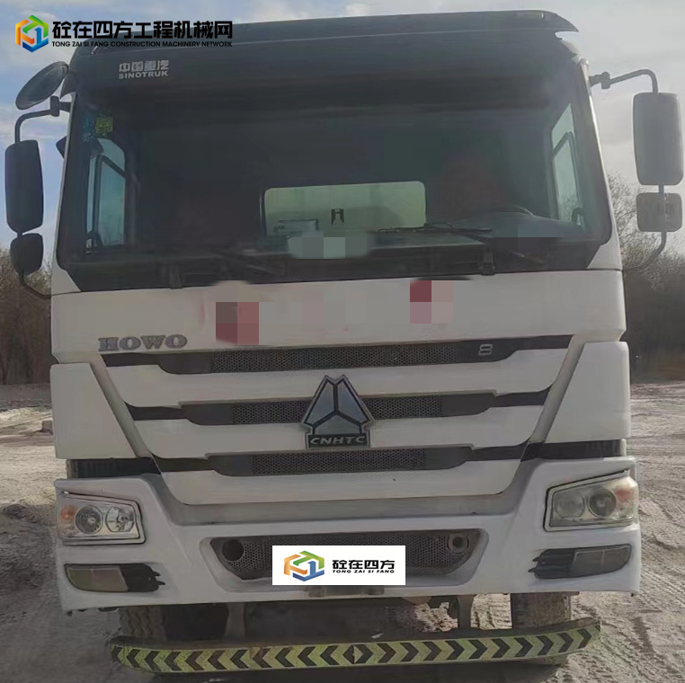 https://images.tongzsf.com/tong/truck_machine/20231129/16566cb4c23e1e.jpg