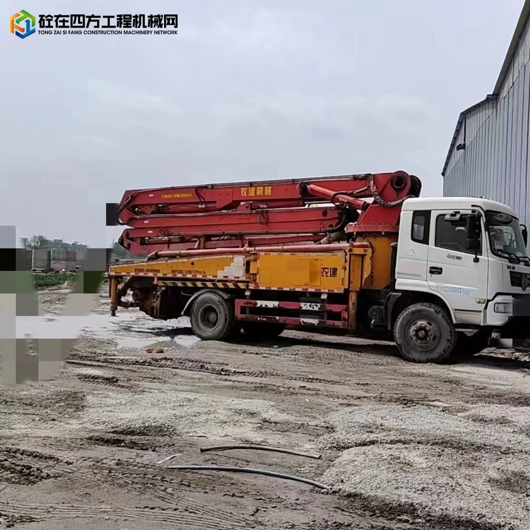 https://images.tongzsf.com/tong/truck_machine/20231129/16566e1c7ba142.jpg