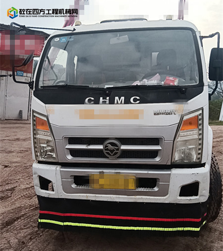 https://images.tongzsf.com/tong/truck_machine/20231129/16566e2fd2830f.jpg