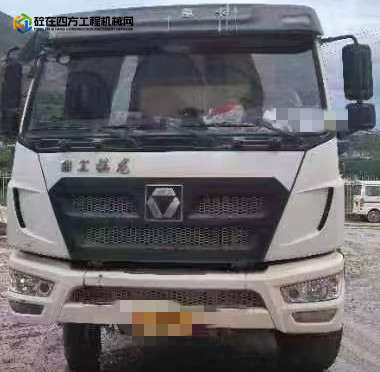 https://images.tongzsf.com/tong/truck_machine/20231201/16569330ec0a1a.jpg