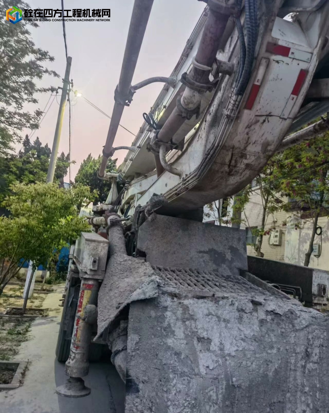 https://images.tongzsf.com/tong/truck_machine/20231206/16570605ea04a3.jpg