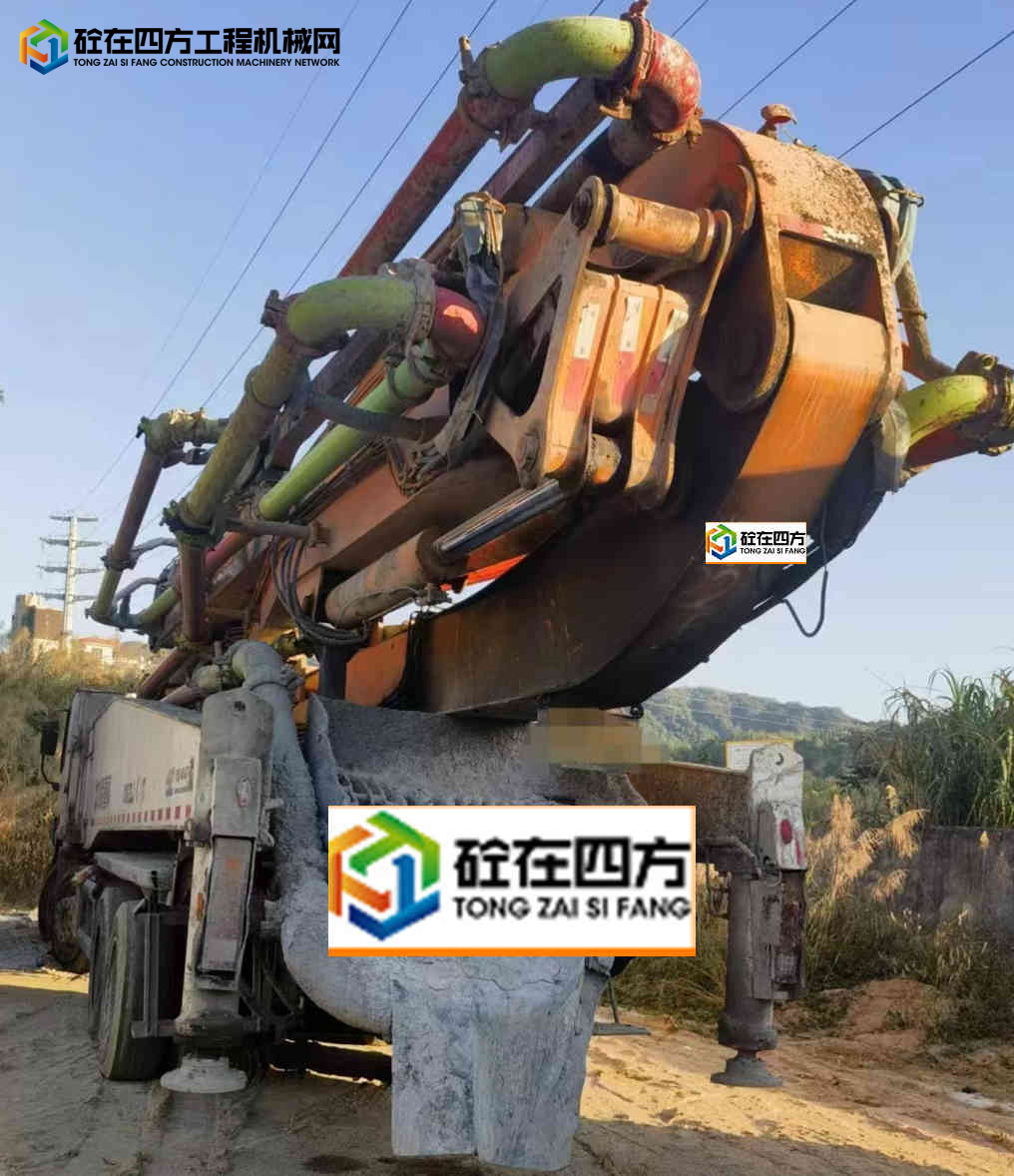 https://images.tongzsf.com/tong/truck_machine/20231208/1657285c6abf6c.jpg