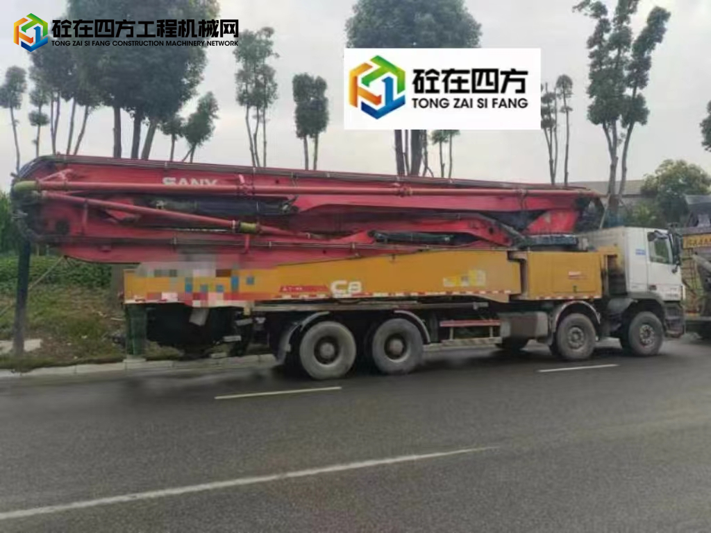 https://images.tongzsf.com/tong/truck_machine/20231211/16576a95c3b8cb.jpg