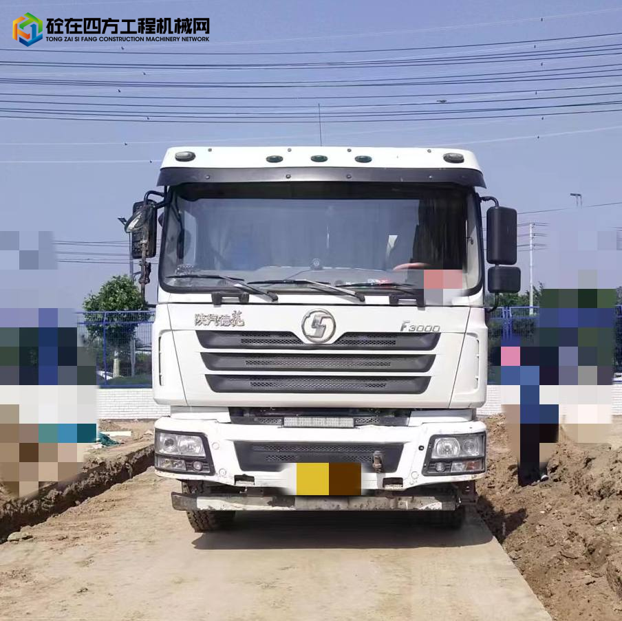 https://images.tongzsf.com/tong/truck_machine/20231212/16577c3cfc618f.jpg