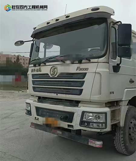 https://images.tongzsf.com/tong/truck_machine/20231212/16578143d0b1ea.jpg