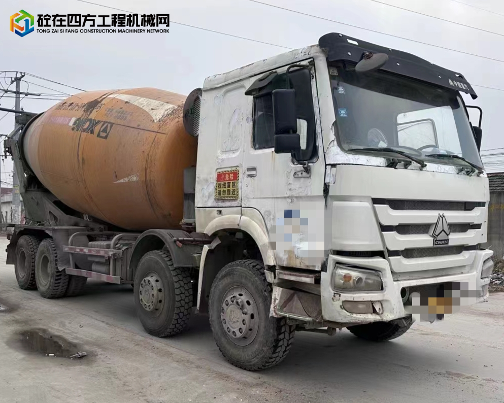 https://images.tongzsf.com/tong/truck_machine/20231212/1657863b8dd0b6.jpg