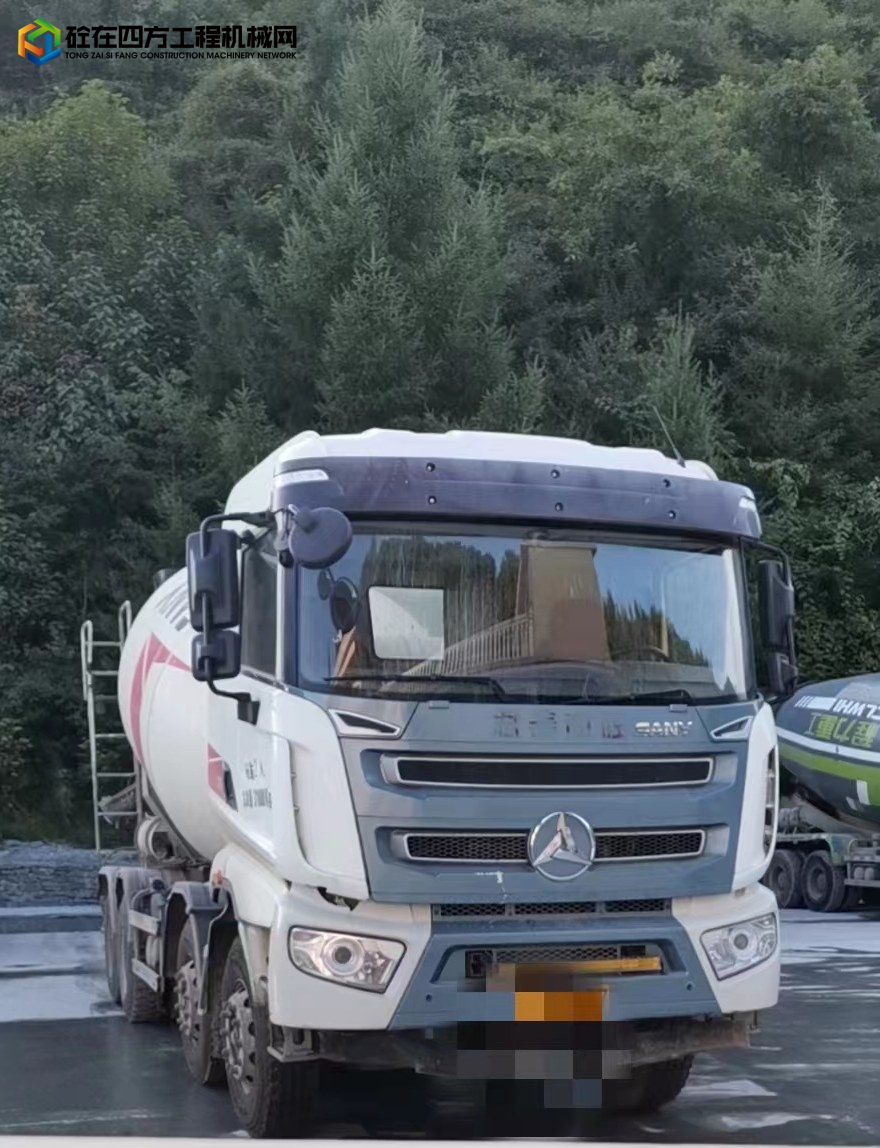 https://images.tongzsf.com/tong/truck_machine/20231214/1657a92a7e78af.jpg