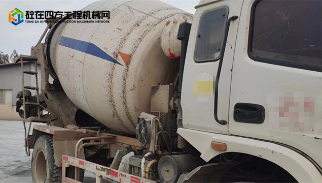 https://images.tongzsf.com/tong/truck_machine/20231214/1657ab04696d3c.jpg
