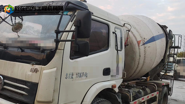 https://images.tongzsf.com/tong/truck_machine/20231214/1657ab047298ac.jpg