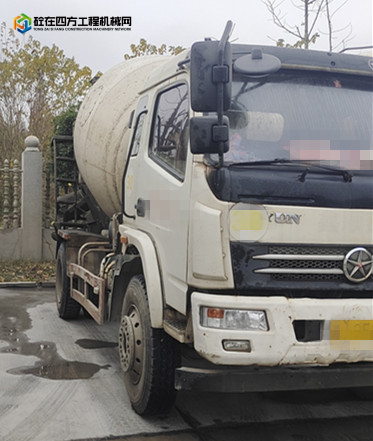 https://images.tongzsf.com/tong/truck_machine/20231214/1657ab047e4e94.jpg