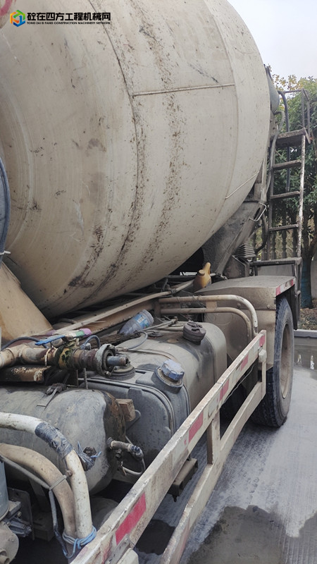 https://images.tongzsf.com/tong/truck_machine/20231214/1657ab0495beab.jpg