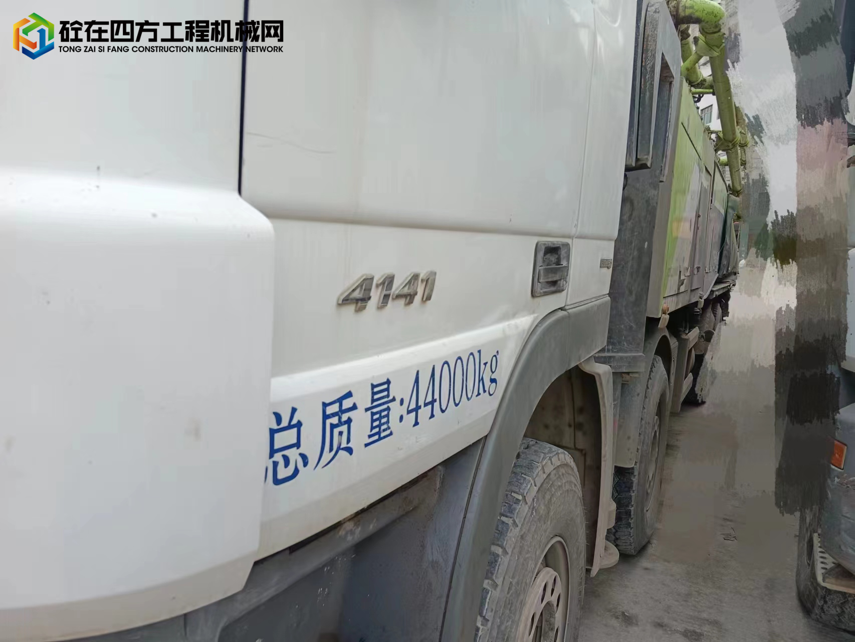 https://images.tongzsf.com/tong/truck_machine/20231216/1657dba09d7c0f.jpg