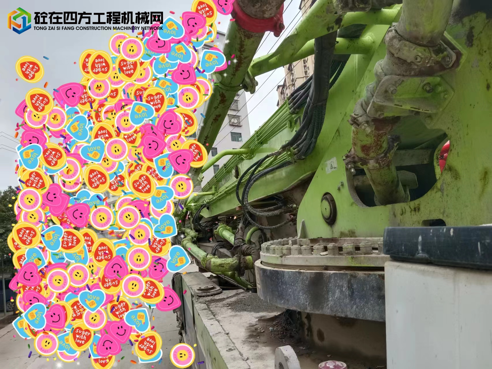 https://images.tongzsf.com/tong/truck_machine/20231216/1657dba79e03be.jpg