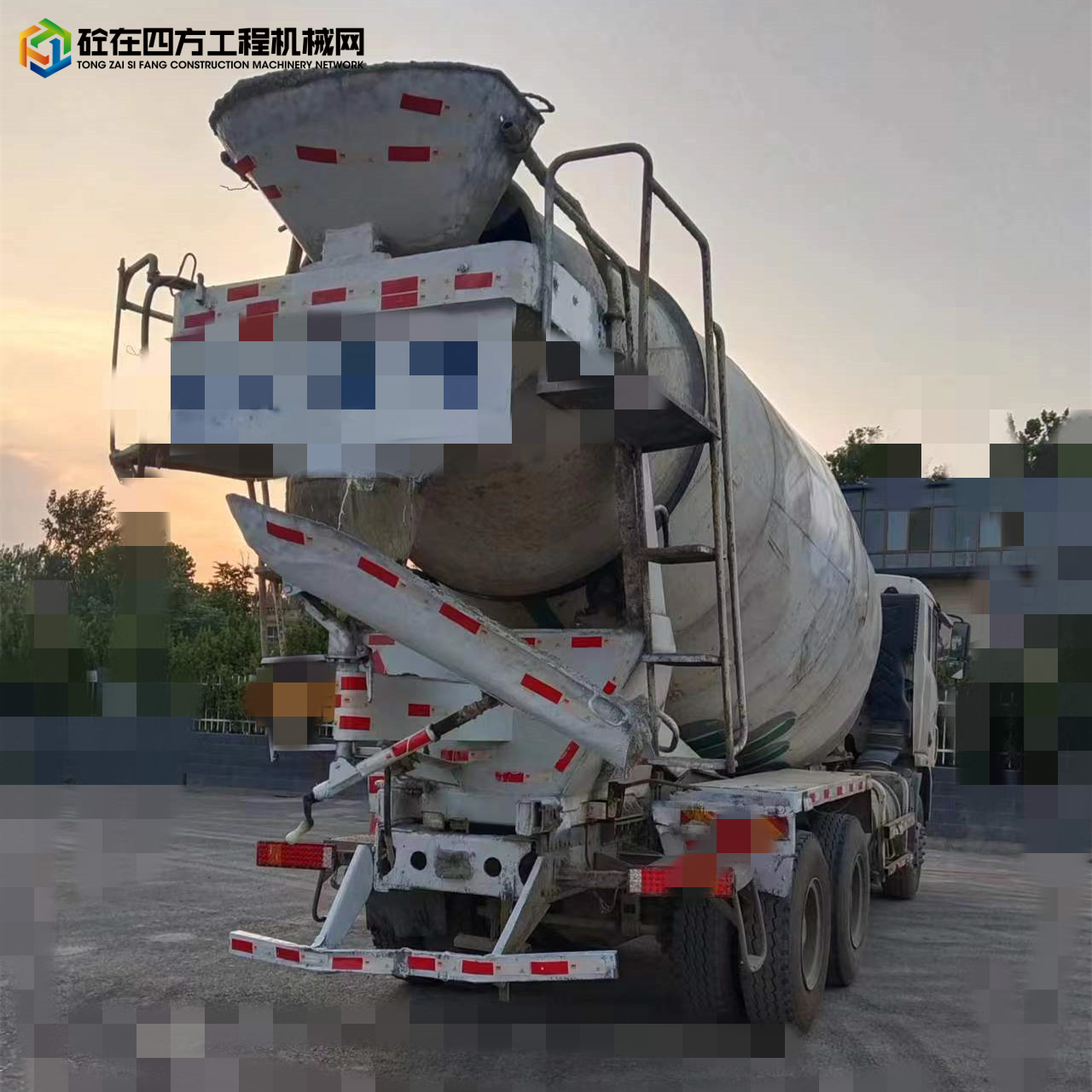 https://images.tongzsf.com/tong/truck_machine/20231220/165827d6b973aa.jpg