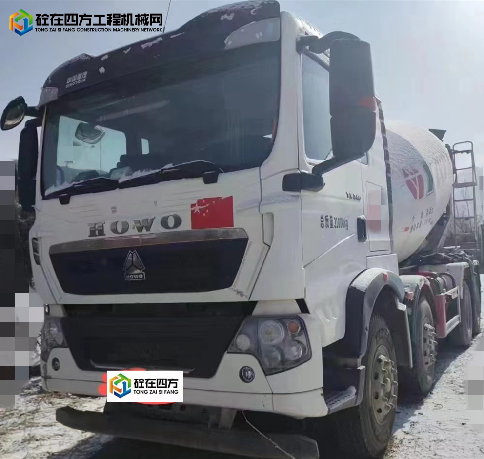 https://images.tongzsf.com/tong/truck_machine/20231221/16583da2105c8f.jpg