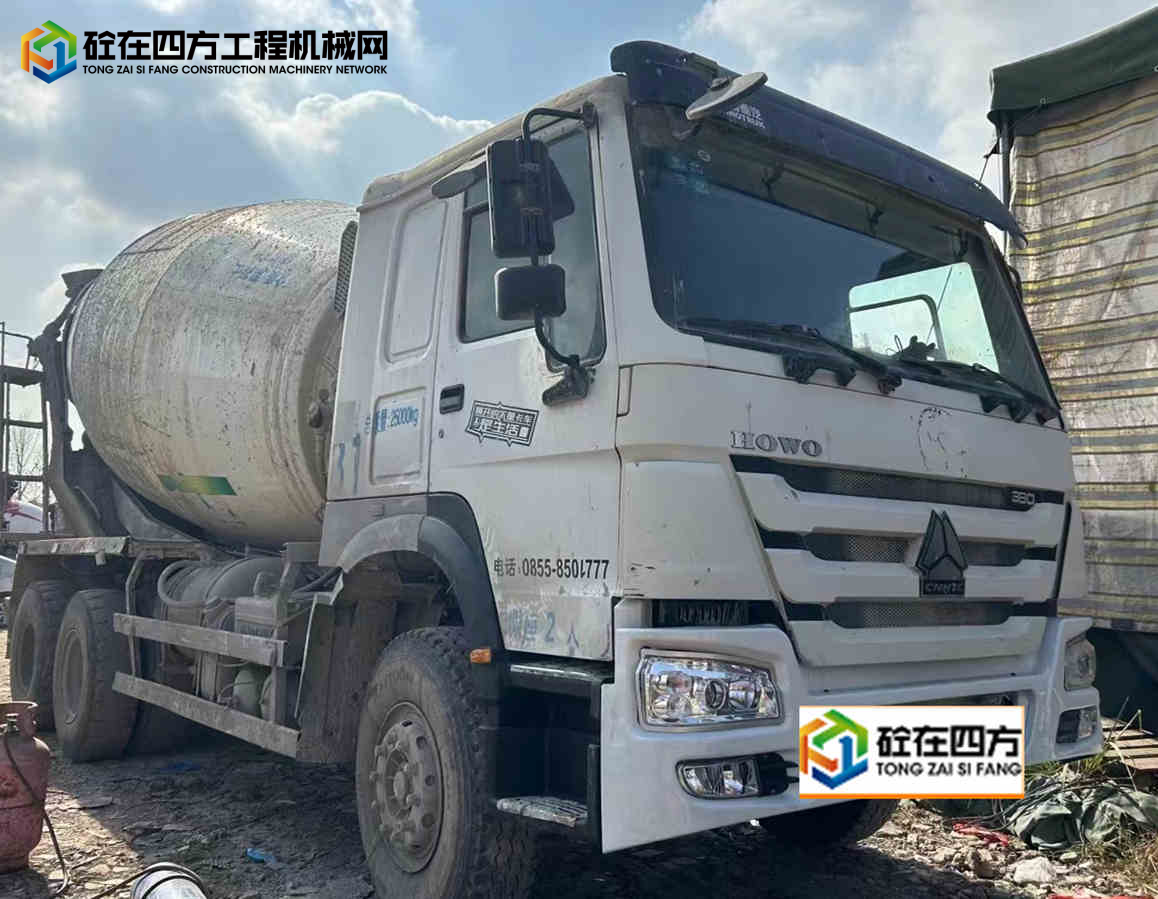 https://images.tongzsf.com/tong/truck_machine/20231221/16583f4d9400eb.jpg