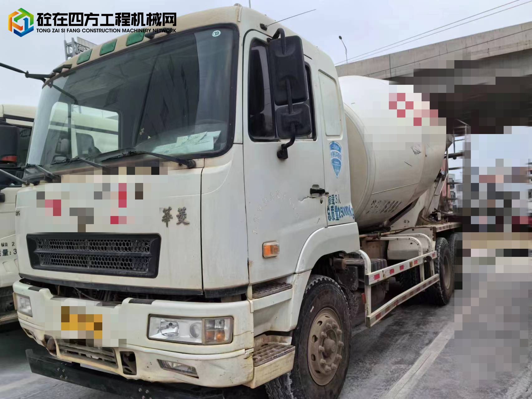 https://images.tongzsf.com/tong/truck_machine/20231221/165844a9869aa3.jpg