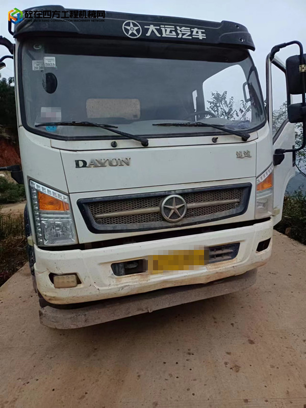 https://images.tongzsf.com/tong/truck_machine/20231222/16585485aeffb0.jpg