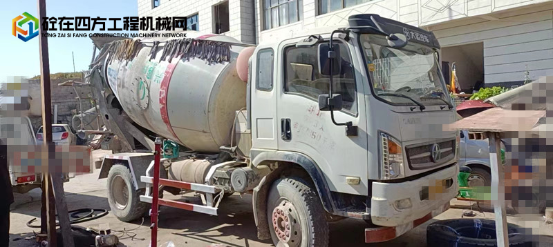 https://images.tongzsf.com/tong/truck_machine/20231222/165854a5b8f347.jpg