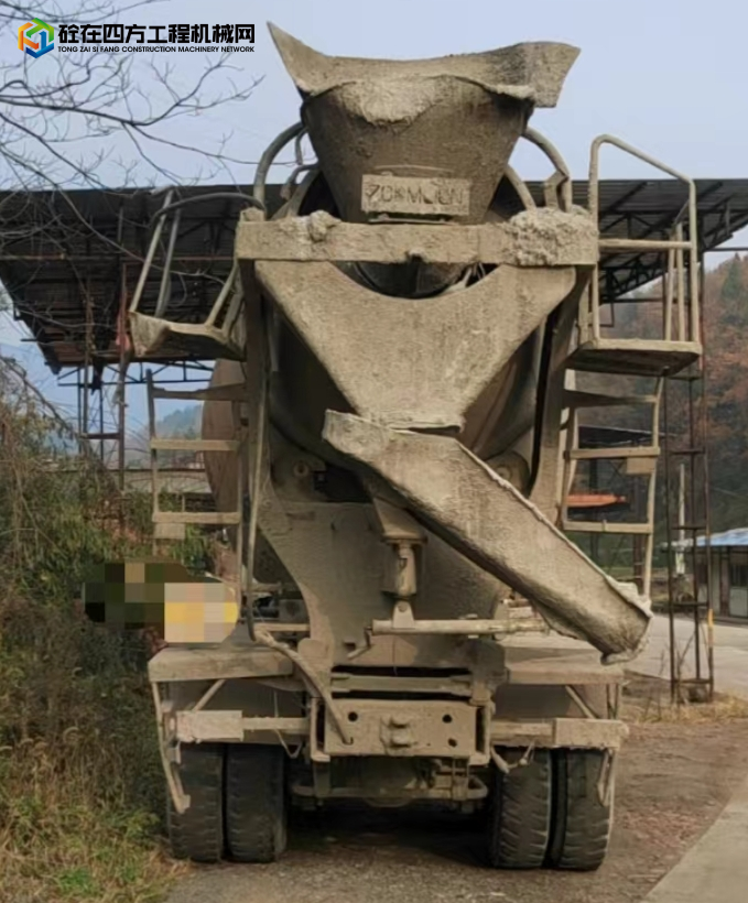 https://images.tongzsf.com/tong/truck_machine/20231224/165877d231b552.jpg