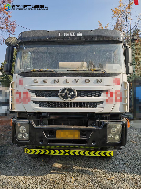 https://images.tongzsf.com/tong/truck_machine/20231225/16588f45ded5e7.jpg