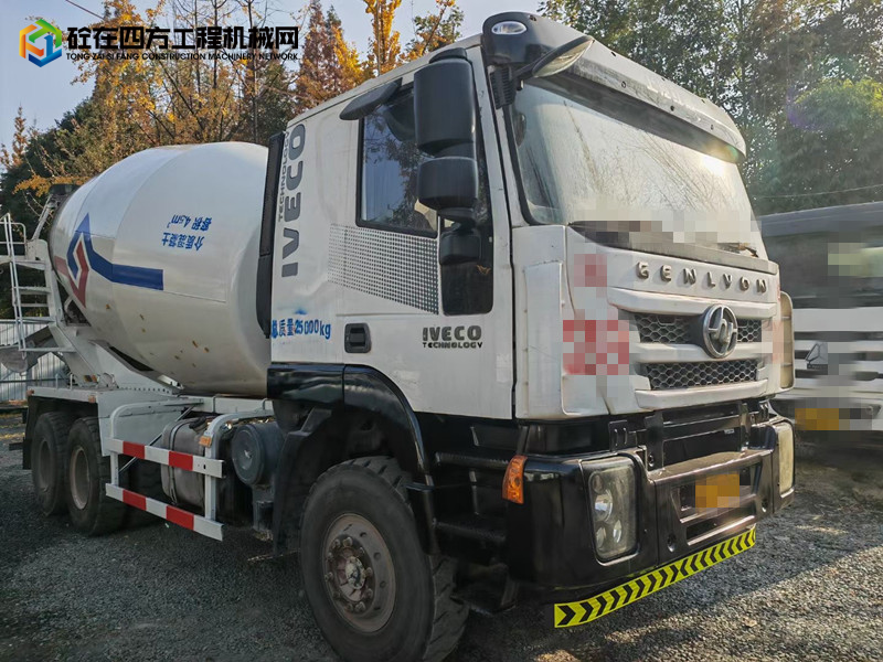 https://images.tongzsf.com/tong/truck_machine/20231225/16588f463d3f86.jpg