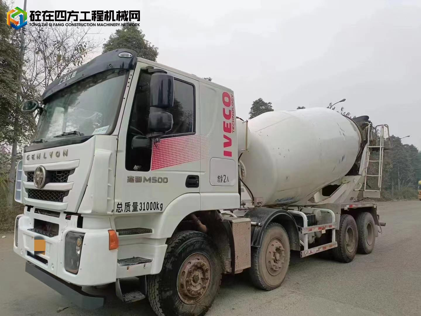 https://images.tongzsf.com/tong/truck_machine/20231225/165893a3d33bb7.jpg