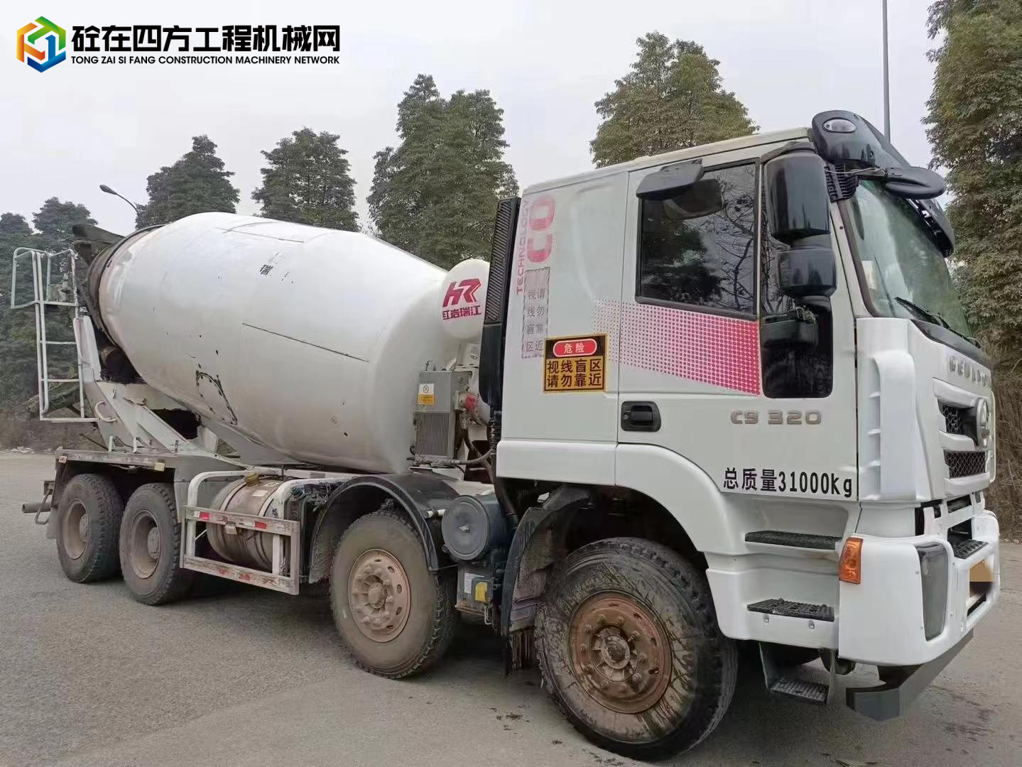 https://images.tongzsf.com/tong/truck_machine/20231225/165893a428ddd7.jpg