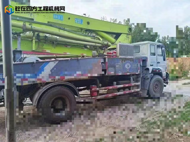 https://images.tongzsf.com/tong/truck_machine/20231226/1658a46709e93e.jpg