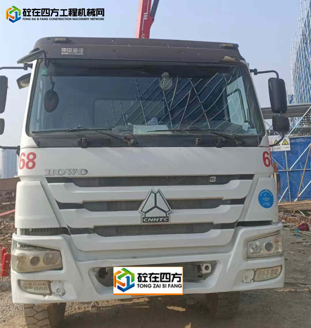 https://images.tongzsf.com/tong/truck_machine/20231226/1658a6d1c0d969.jpg