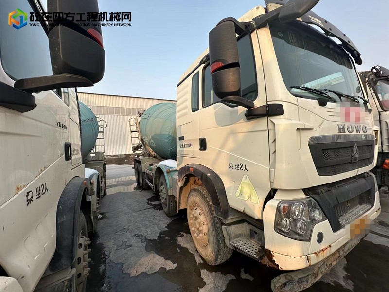 https://images.tongzsf.com/tong/truck_machine/20231227/1658b9acad9e4a.jpg