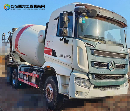 https://images.tongzsf.com/tong/truck_machine/20231227/1658be3400b4e0.jpg