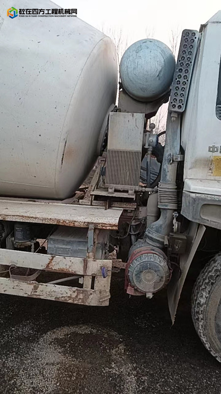 https://images.tongzsf.com/tong/truck_machine/20231227/1658be52a4fcd0.jpg