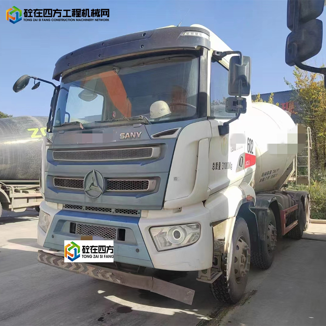 https://images.tongzsf.com/tong/truck_machine/20231228/1658d2a7186fb8.jpg