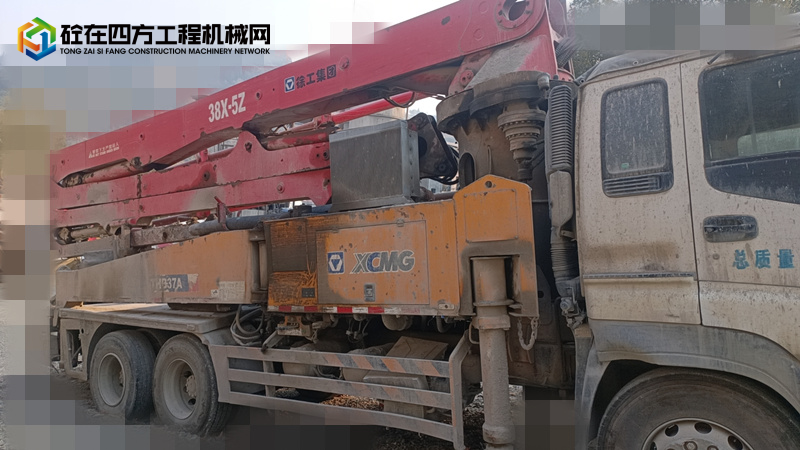 https://images.tongzsf.com/tong/truck_machine/20231229/1658e22bcca358.jpg