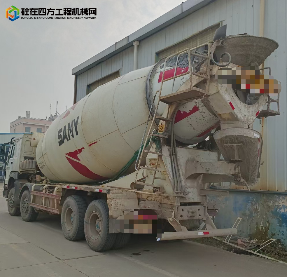 https://images.tongzsf.com/tong/truck_machine/20231229/1658e6524dda37.jpg